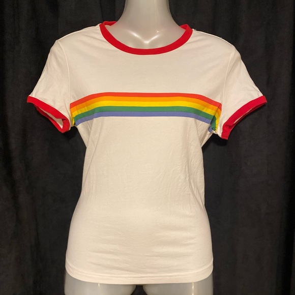 unknown Tops - Retro Ringer Rainbow Tee size M